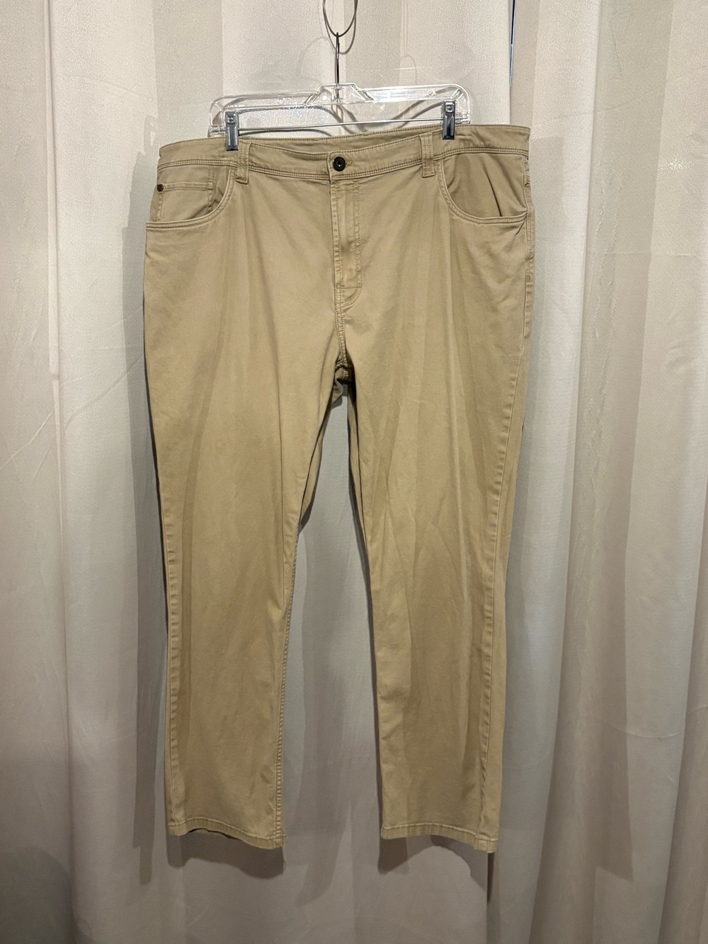 Van Heusen Men's Khaki Chino Pants - Beige